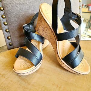 Born Concept Black Strappy‎ Sandal Cork Heel Wedges Size 9M